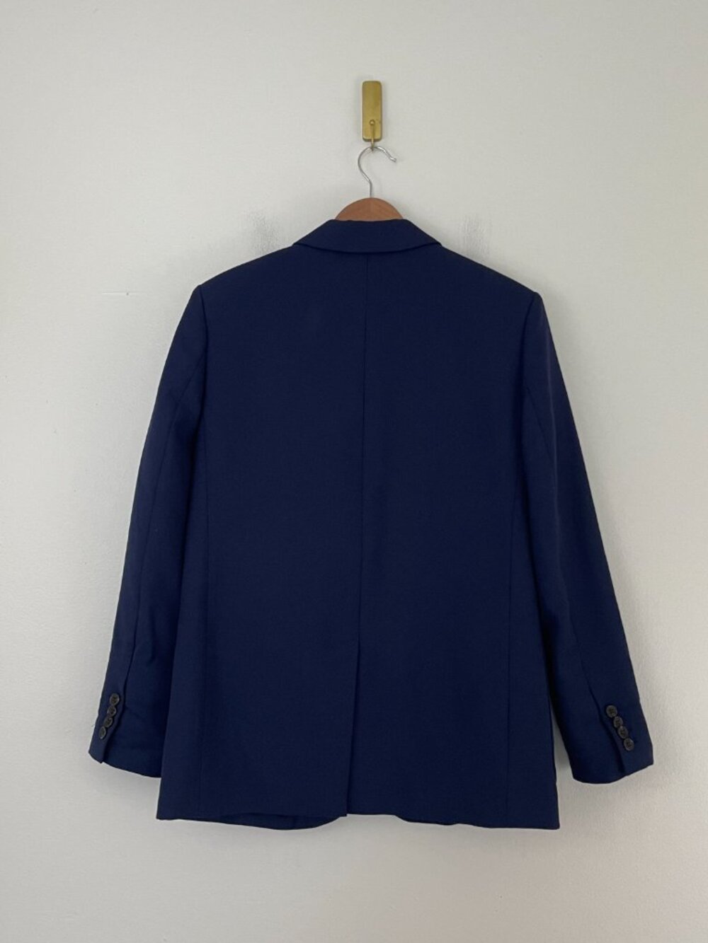 Aritzia Sunday Best Scholar Single Breasted Blazer in Navy Size Small - Picture 2 of 6